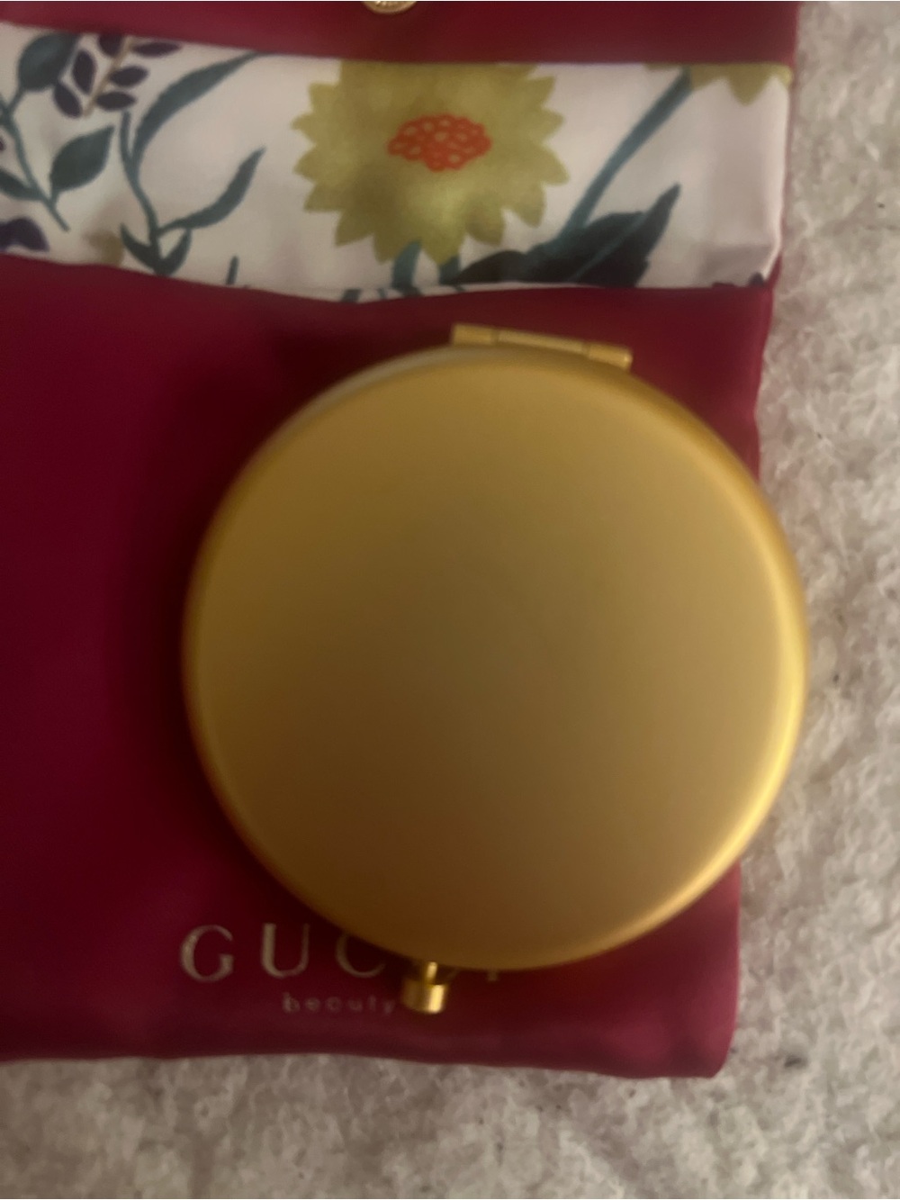 Gucci Compact Mirror - Picture 8 of 13